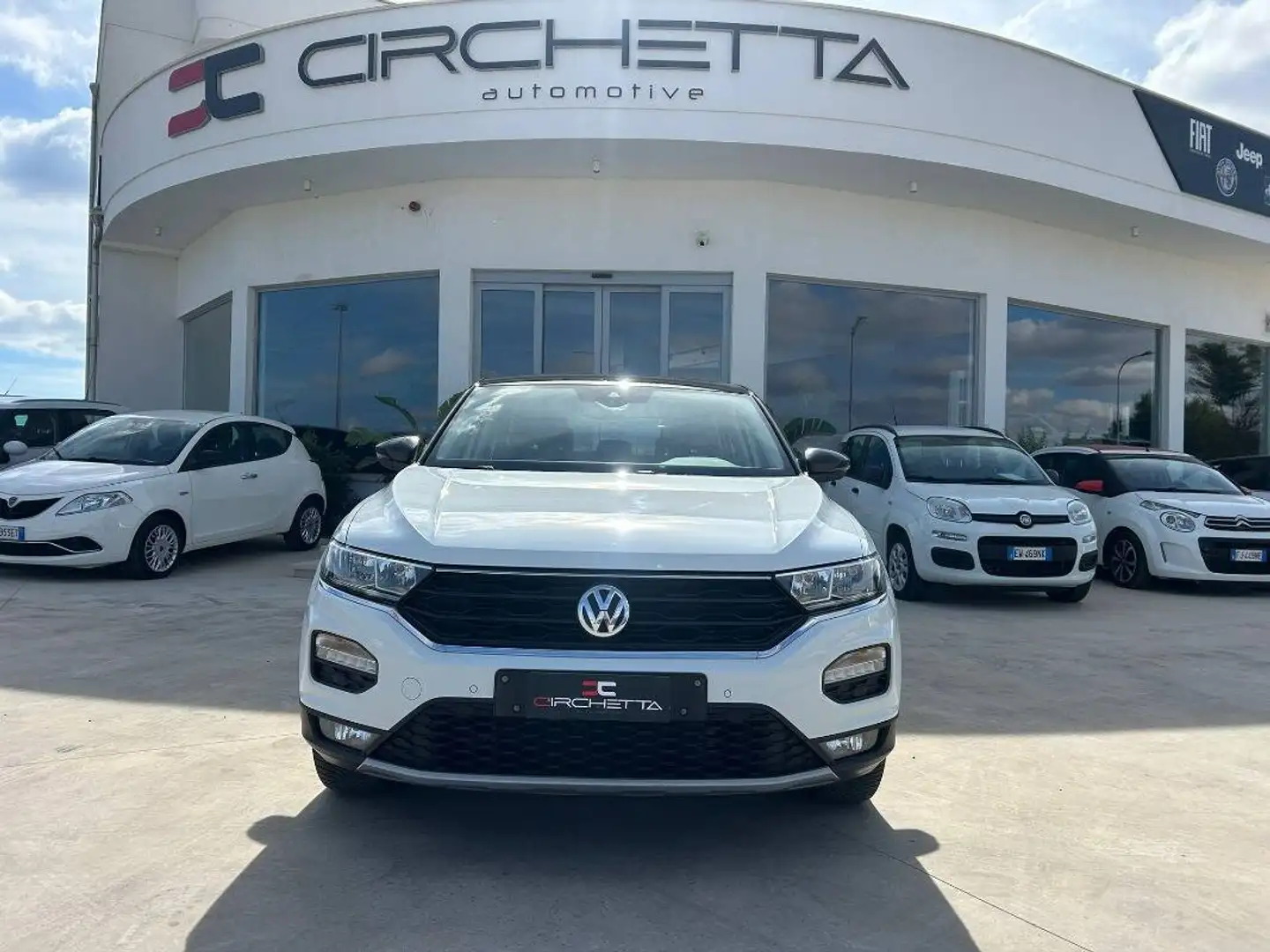 Volkswagen T-Roc 1.6 tdi Advanced - 1