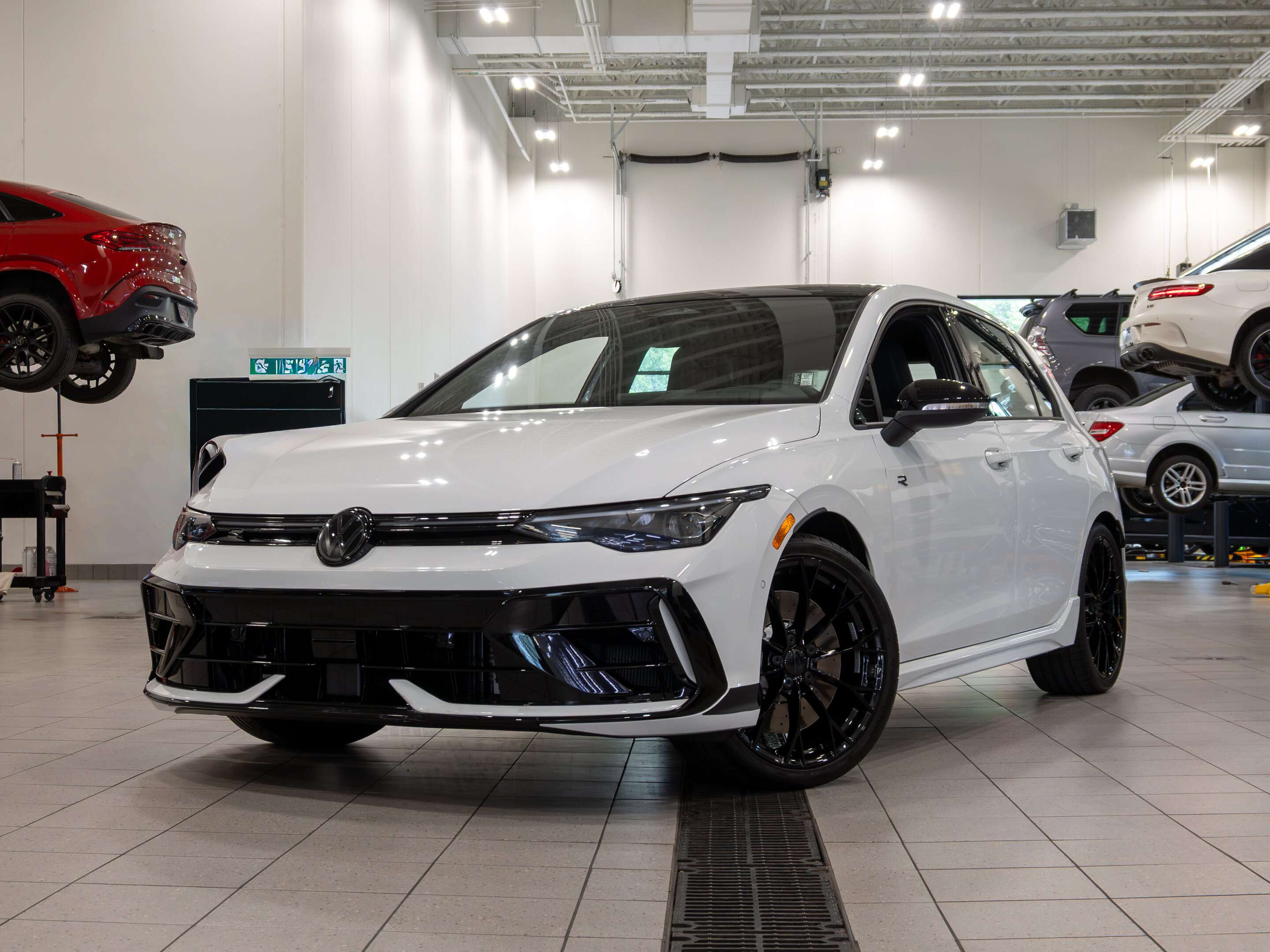 2026 Volkswagen Golf Black Edition DSG