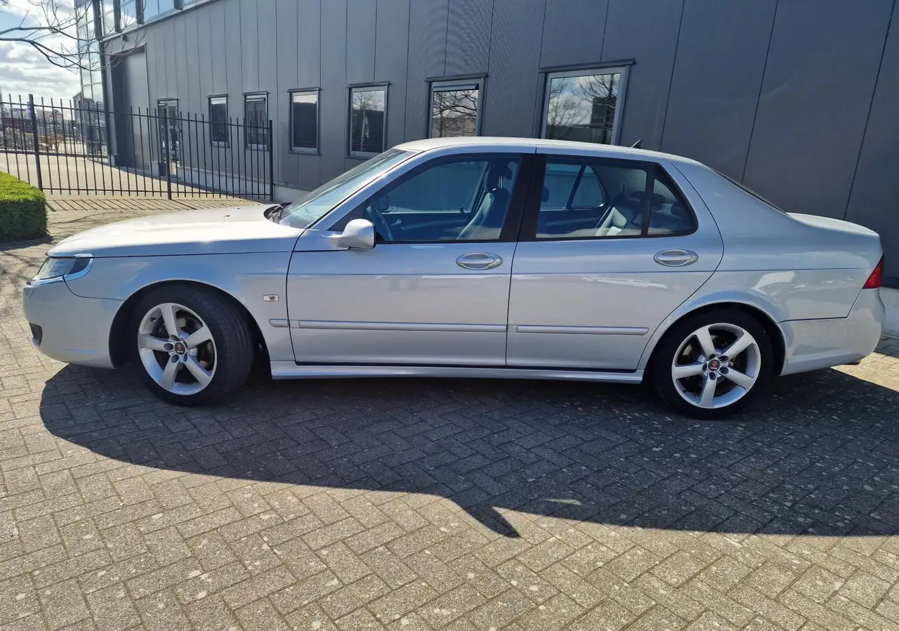 Saab 9-5 afbeelding 11