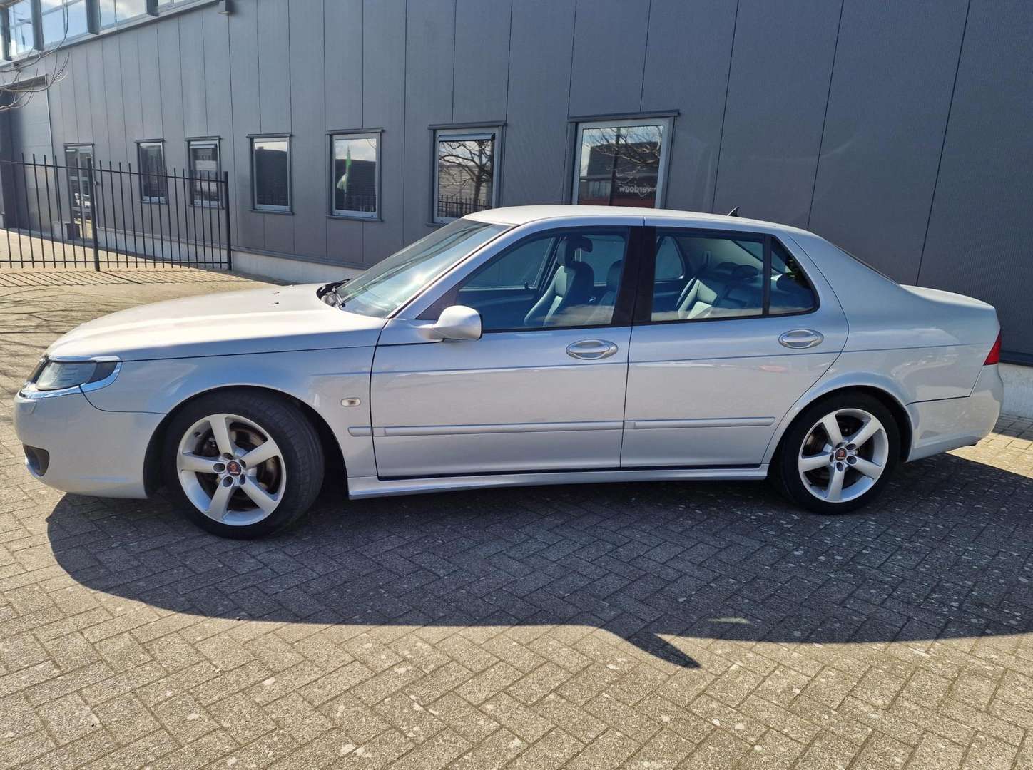 Saab 9-5 afbeelding 3