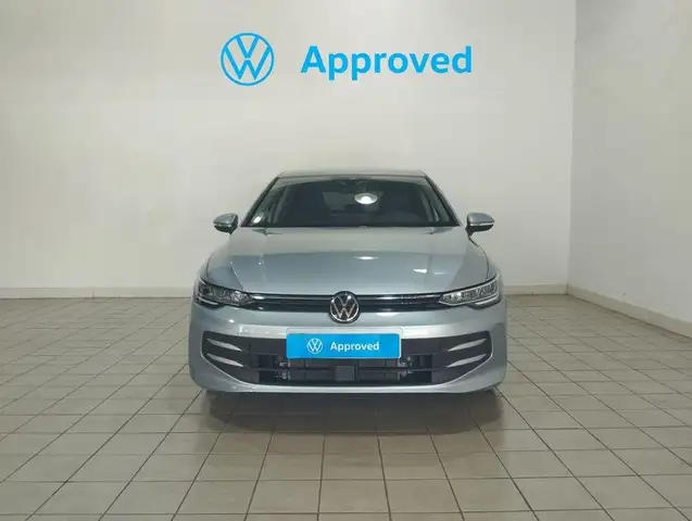 Volkswagen Golf view 10