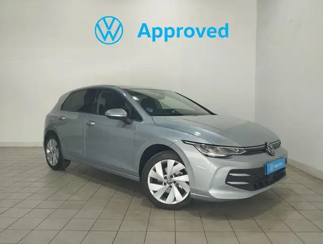 Volkswagen Golf main image