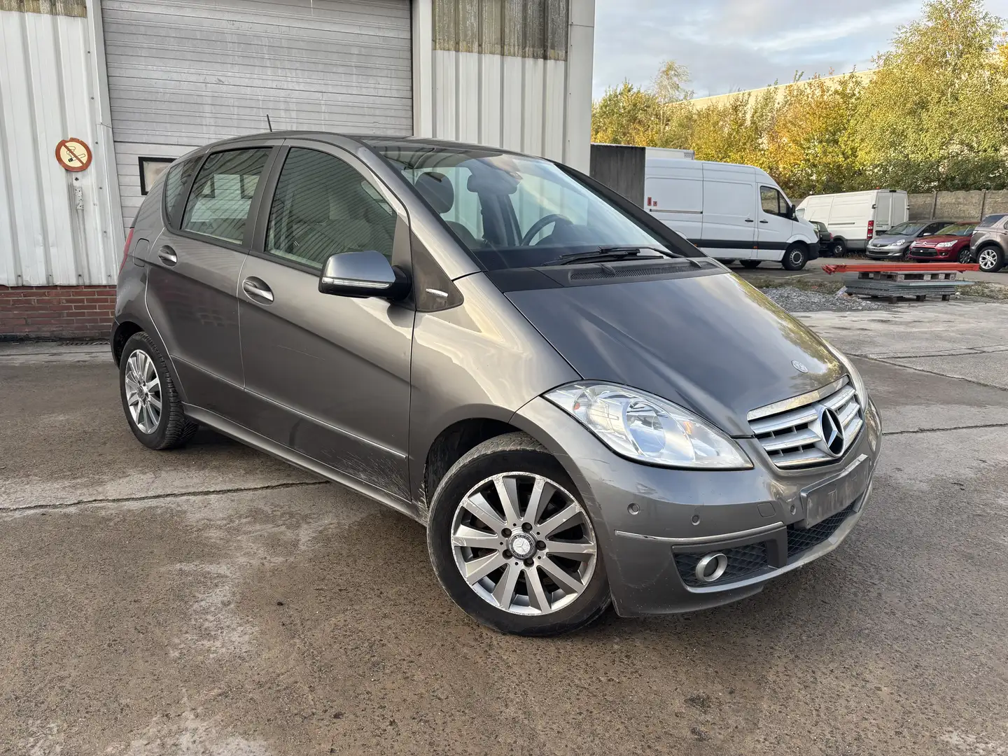 Mercedes-Benz A 180 A 180 CDI Avantgarde Gris - 2