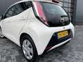 Toyota Aygo 1.0 VVT-i x-play limited NL.Auto/AchteruitrijCamer Wit - thumbnail 9