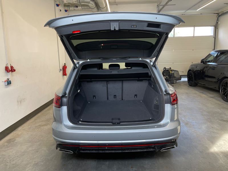Volkswagen Touareg 3.0 TDI 4Motion R-Line Final Edition*Massage — photo 7
