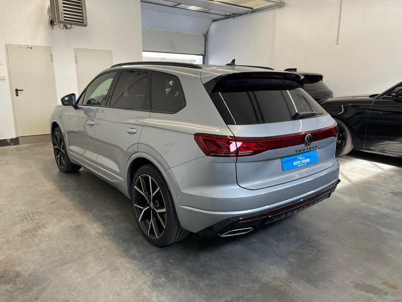 Volkswagen Touareg 3.0 TDI 4Motion R-Line Final Edition*Massage — photo 6