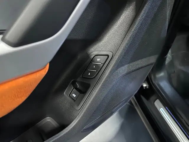 Audi Q3 view 14