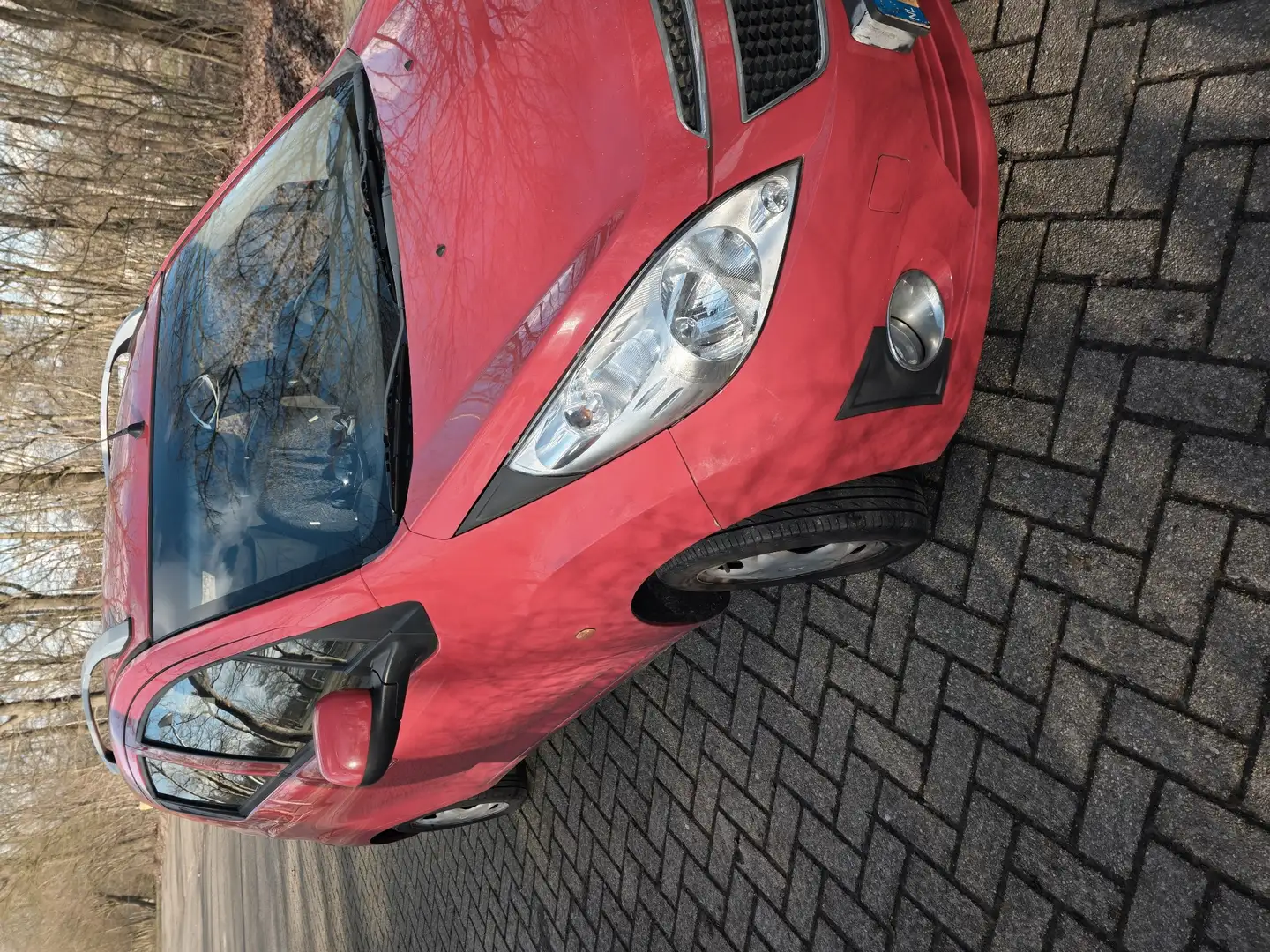 Chevrolet Spark 1.0 16V LS Bi-Fuel Rood - 2