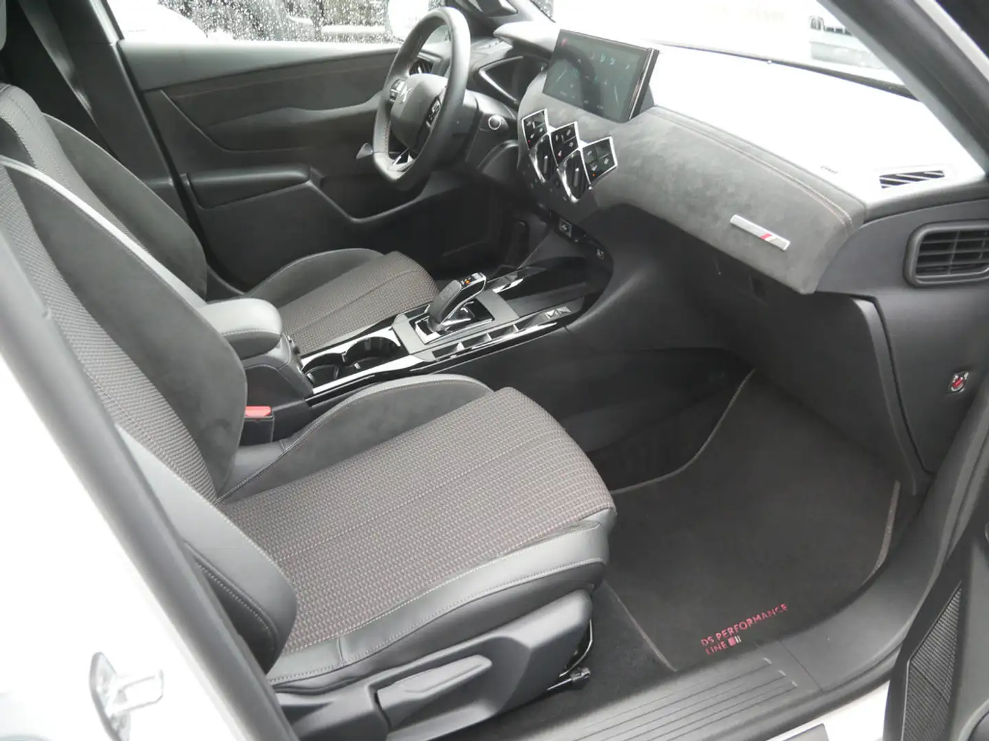 DS Automobiles DS 3 Crossback E-Tense Perfomance Line+ ACC Weiß - 2