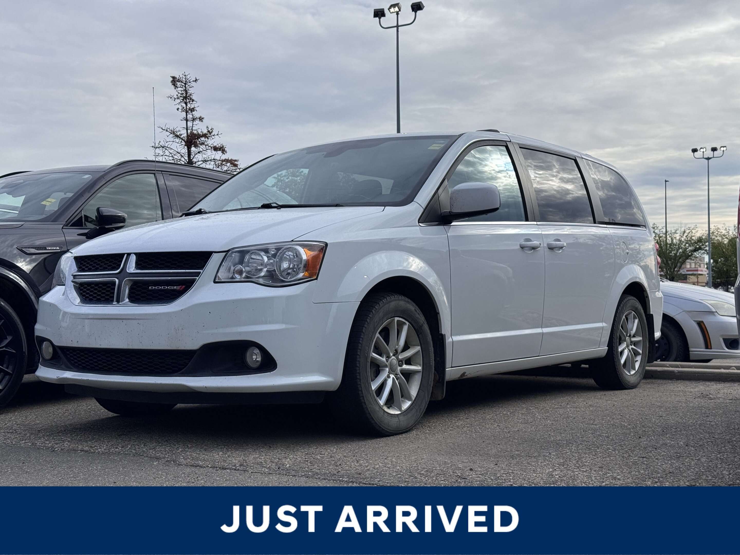 2019 Dodge Grand Caravan SXT Premium Plus | Power Seating