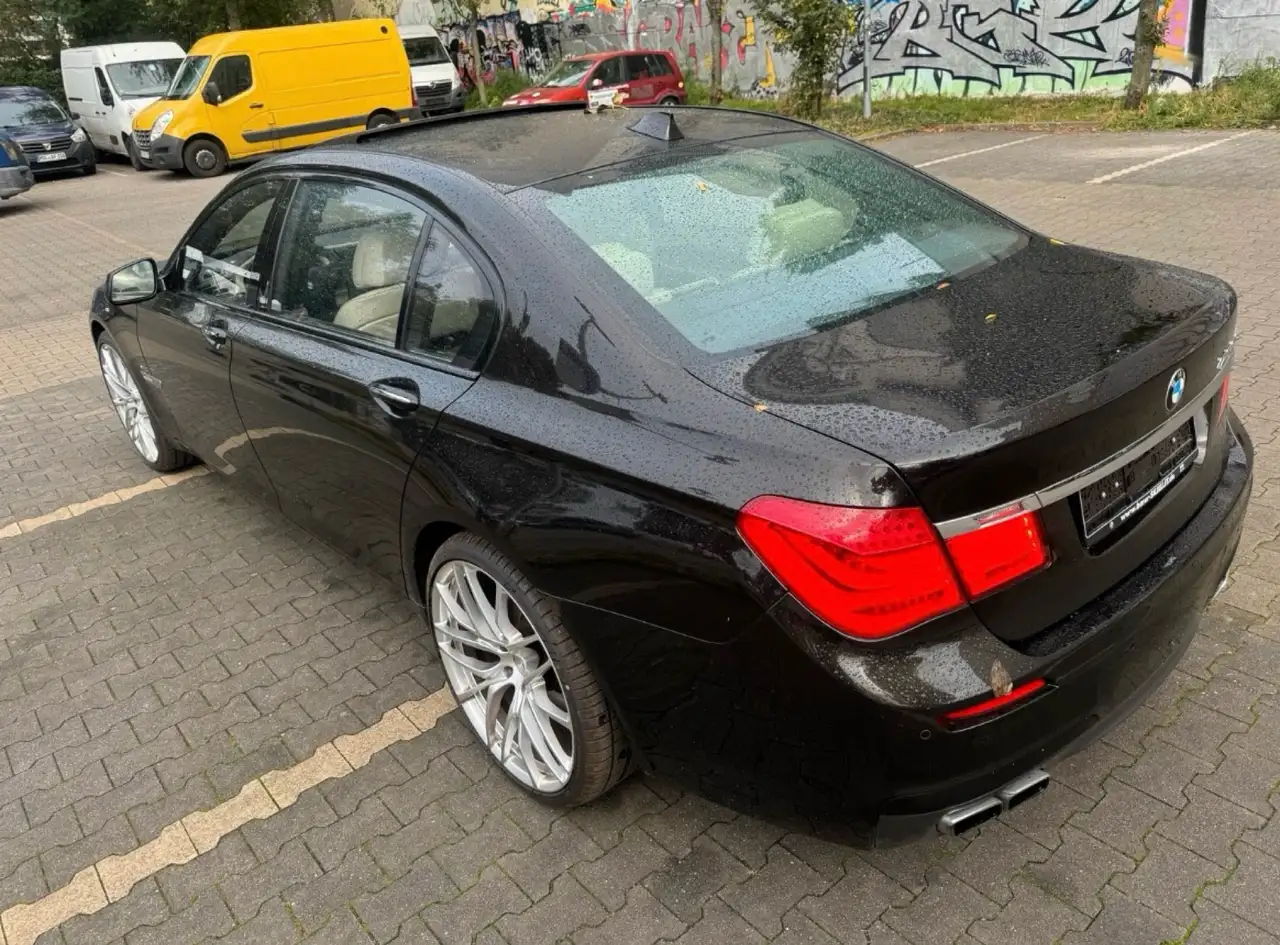 BMW 760