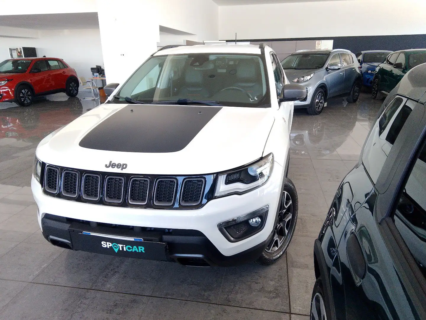 Jeep Compass Compass 2.0 Multijet II 170 CV aut. 4WD Limited Blanc - 1