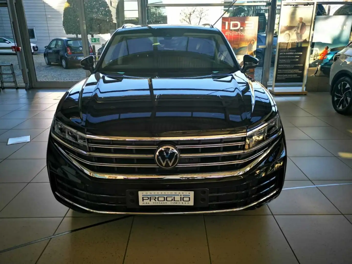 Volkswagen Touareg NUOVO TOUAREG 3.0 V6 TSI ELEGANCE EHYBRID 280 KW M Grigio - 2