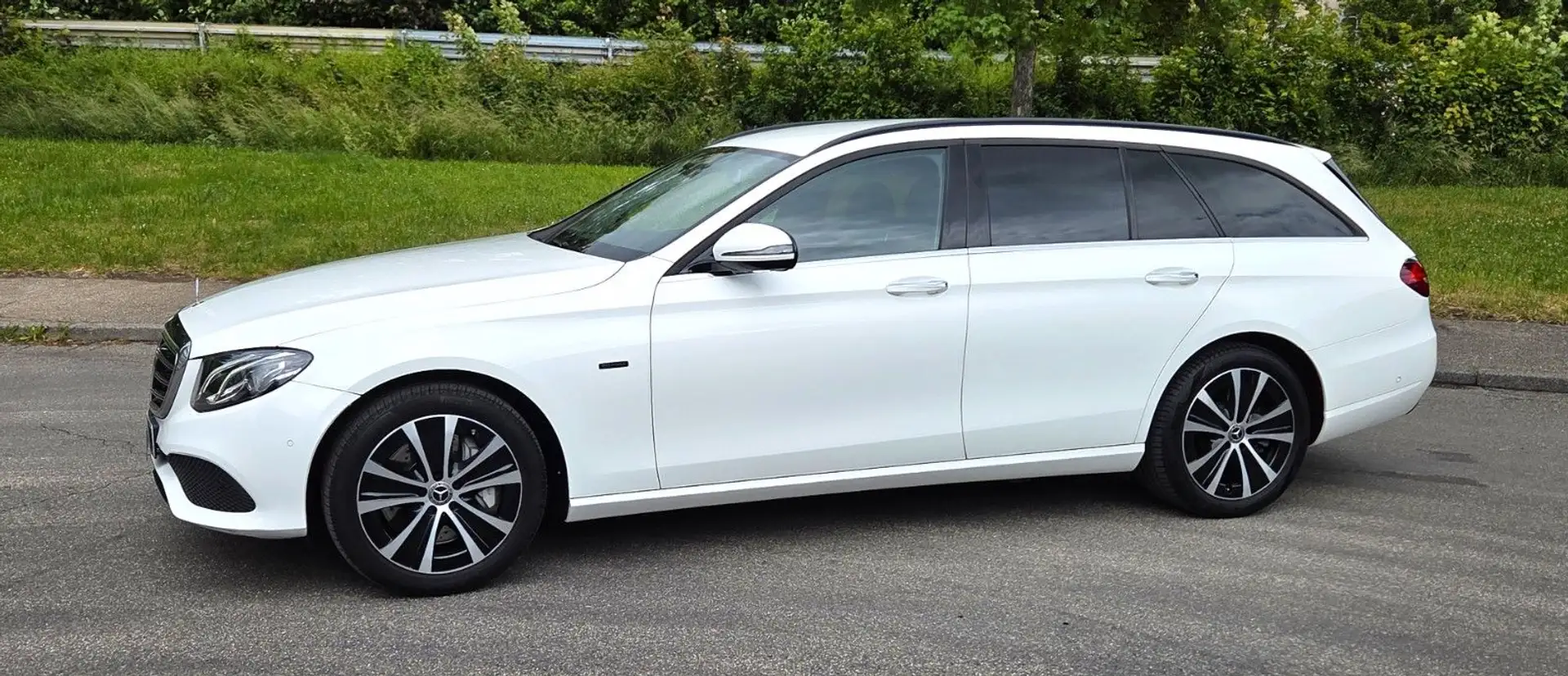 Mercedes-Benz E 300 E T-Modell  de TOP AUSSTATTUNG Bianco - 1