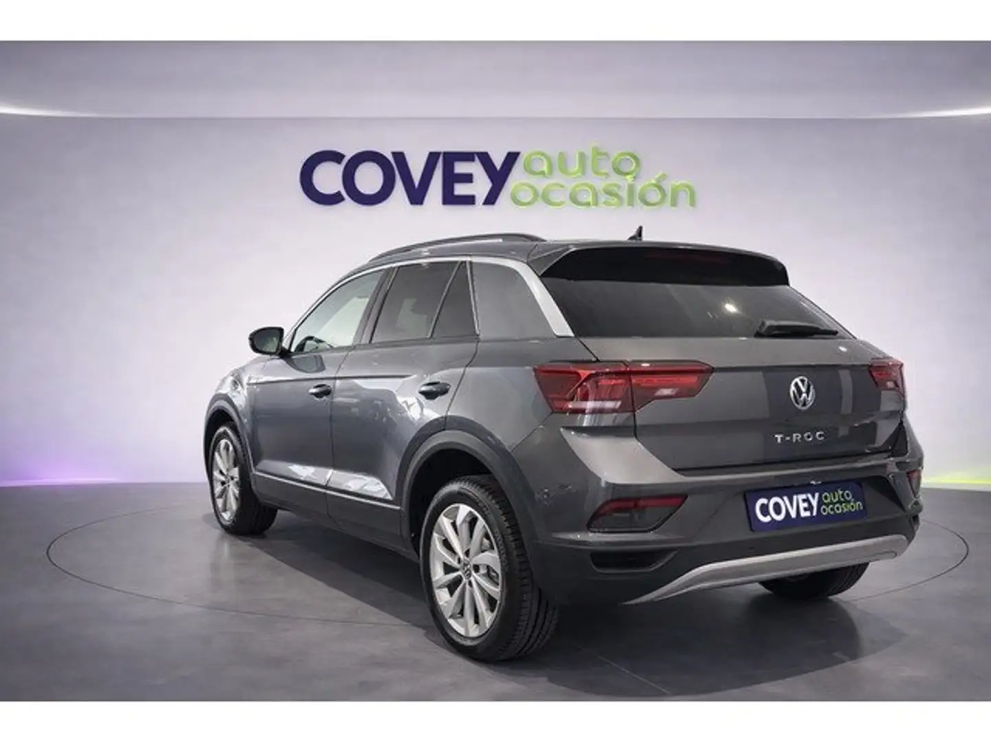Volkswagen T-Roc 2.0TDI Life 85kW Gris - 2