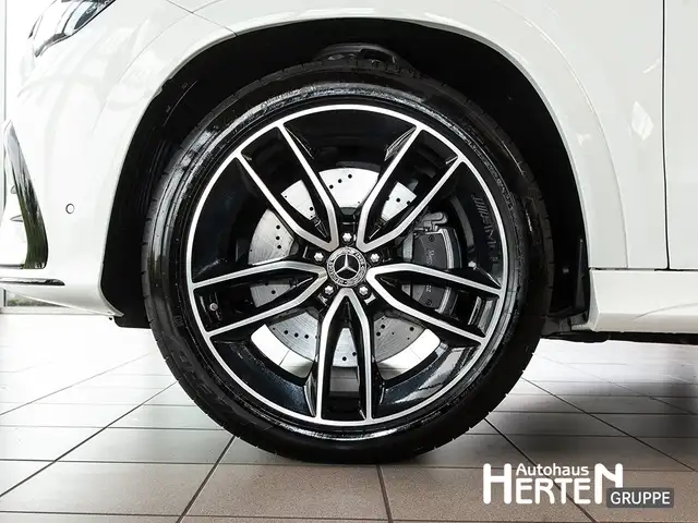 Mercedes-Benz GLE view 5