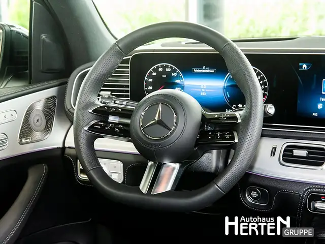 Mercedes-Benz GLE view 7