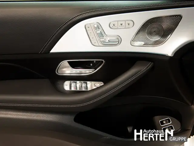 Mercedes-Benz GLE view 9