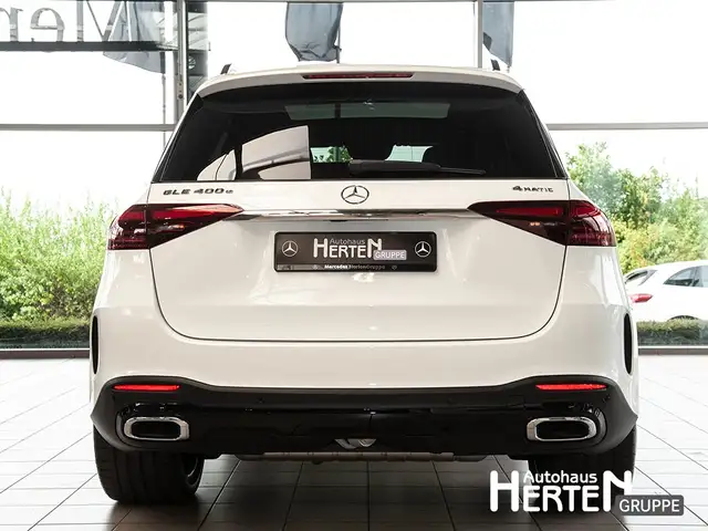 Mercedes-Benz GLE view 4