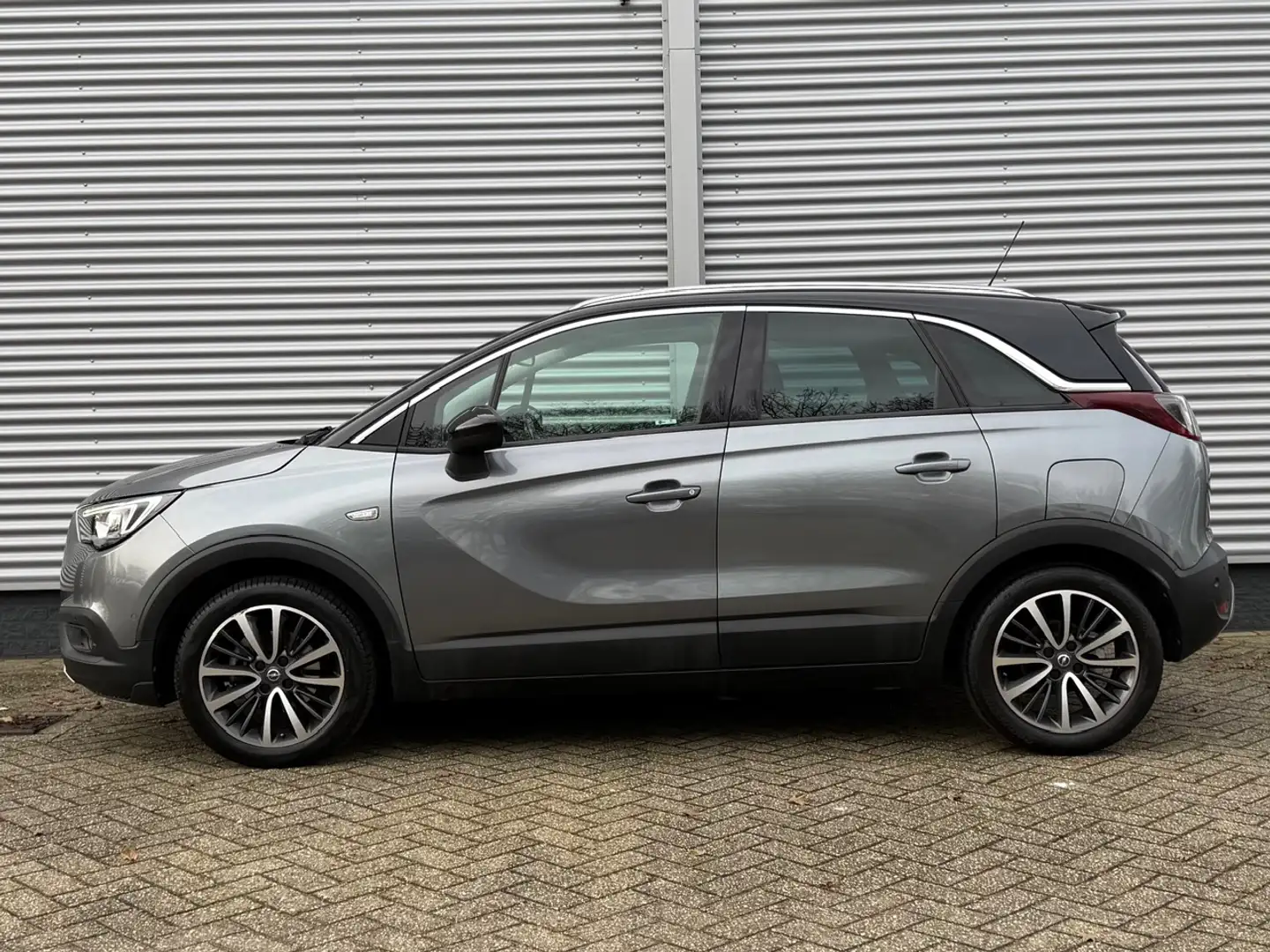 Opel Crossland X 1.2 Turbo 130pk Start/Stop Innovation | AGR Stoel Grau - 2