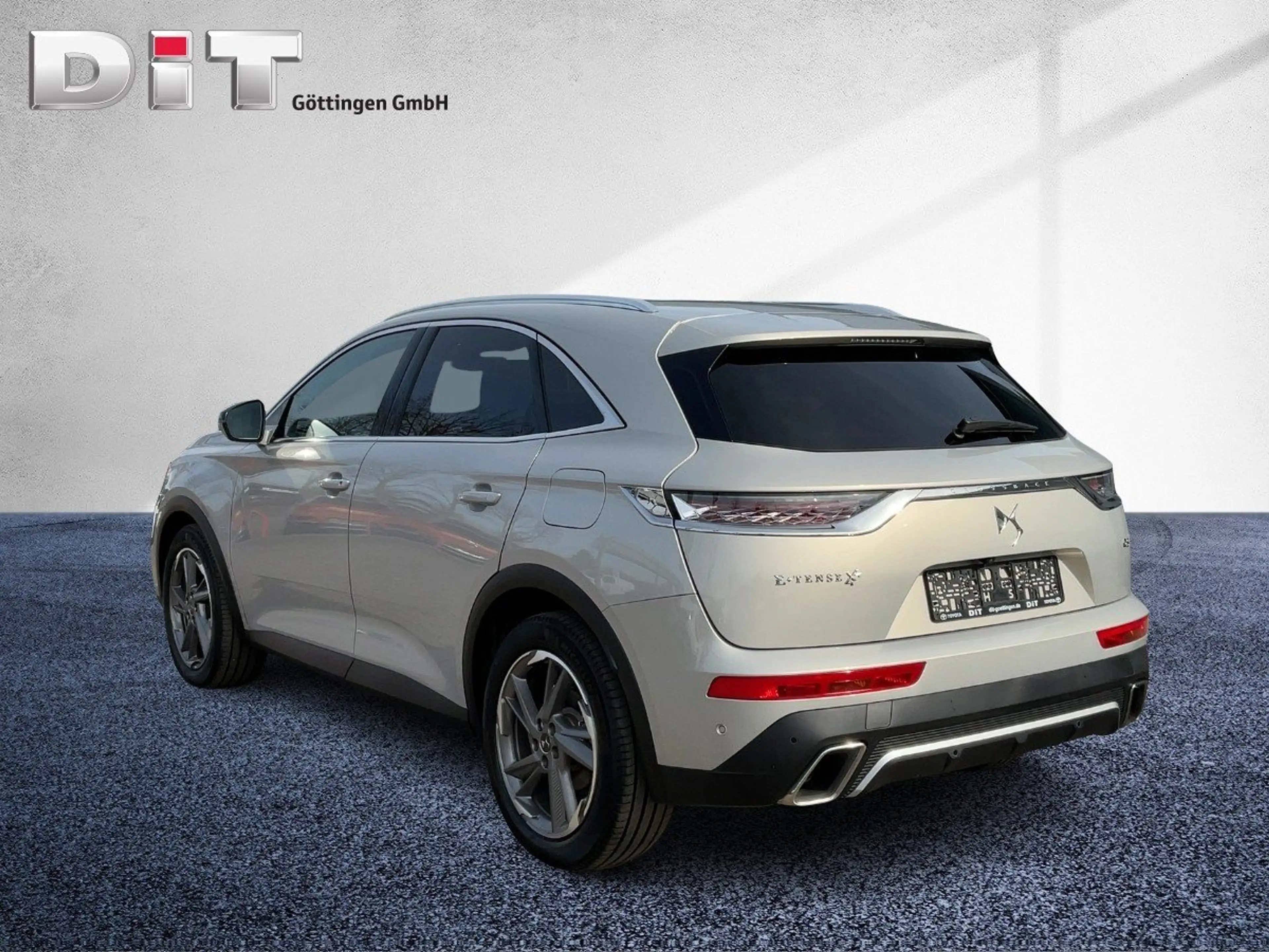 DS Automobiles DS 7 Crossback + S&S E-Tense Rivoli Navi+Pano+SD — photo 4
