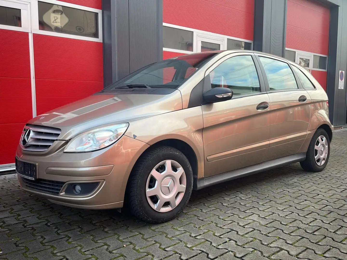 Mercedes-Benz B 170 B 170 (245.232) Złoty - 2