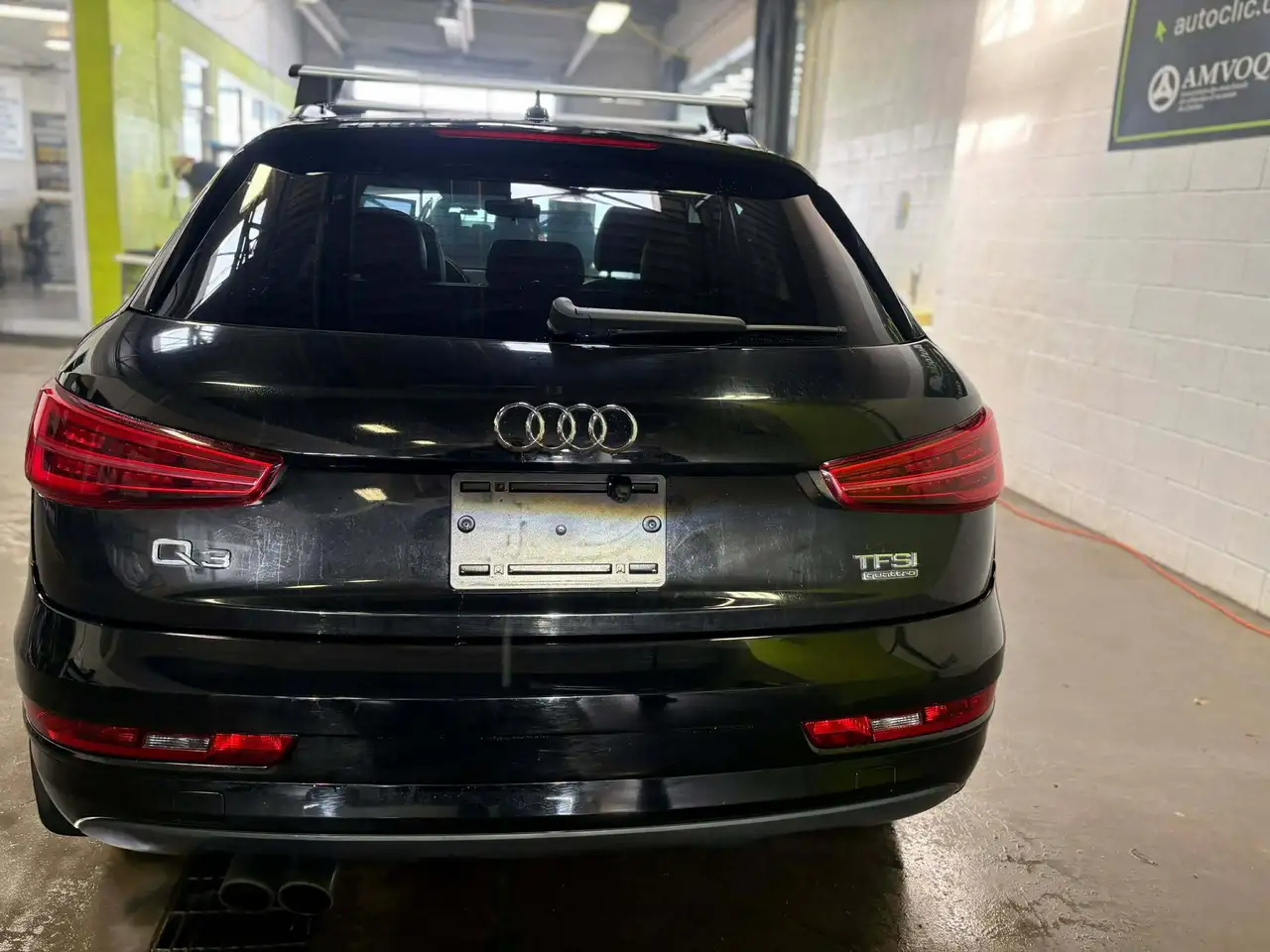 Audi Q3 снимка Audi Q3