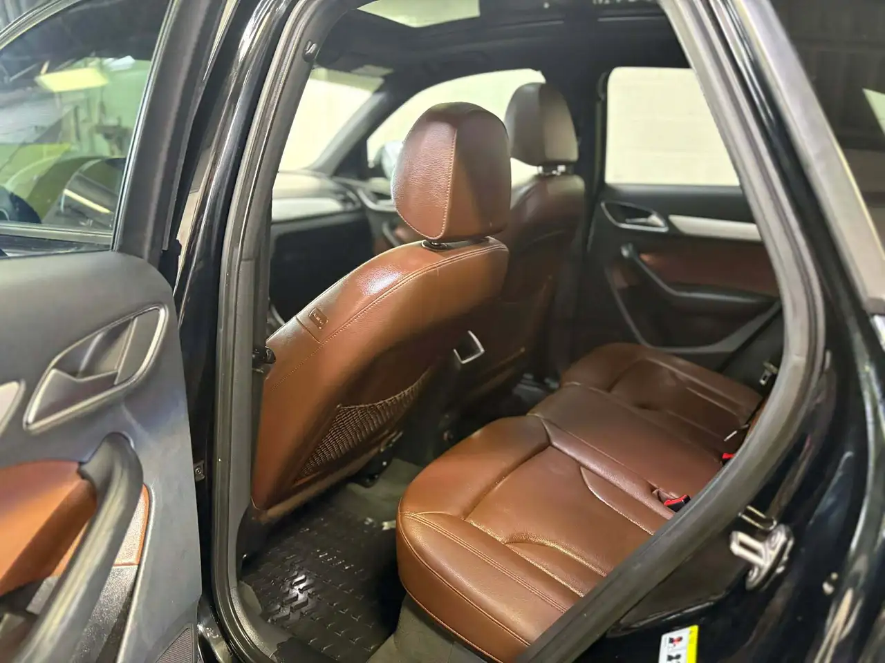 Audi Q3 снимка Audi Q3