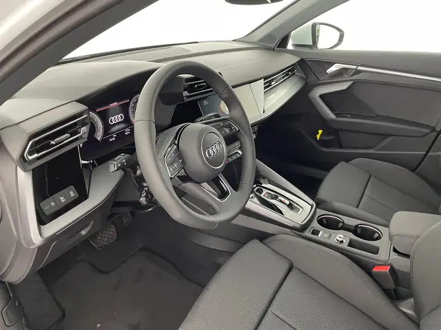 Audi A3 view 8
