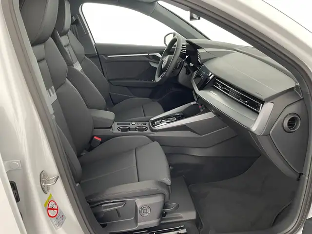 Audi A3 view 10