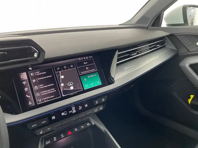 Audi A3 view 9