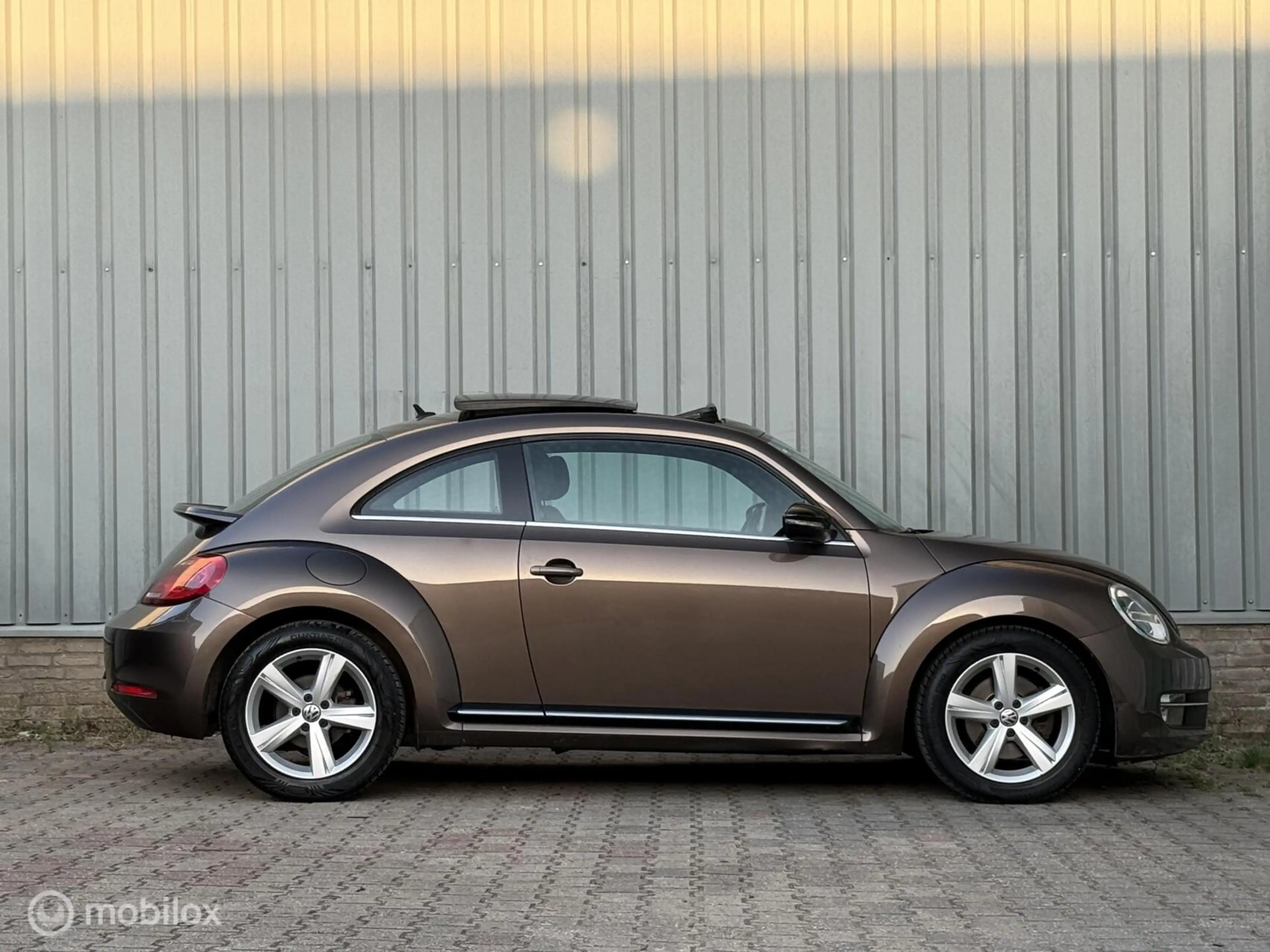 Volkswagen Beetle 1.4 TSI | schuif-/kanteldak | Cruise | ECC — photo 7