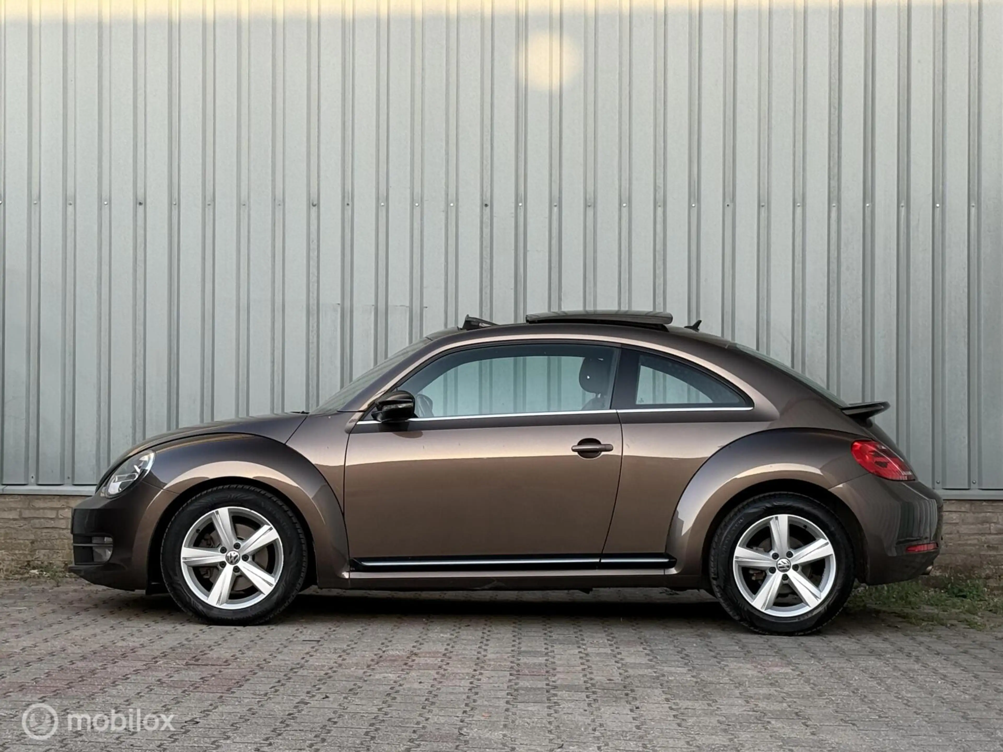Volkswagen Beetle 1.4 TSI | schuif-/kanteldak | Cruise | ECC — photo 6