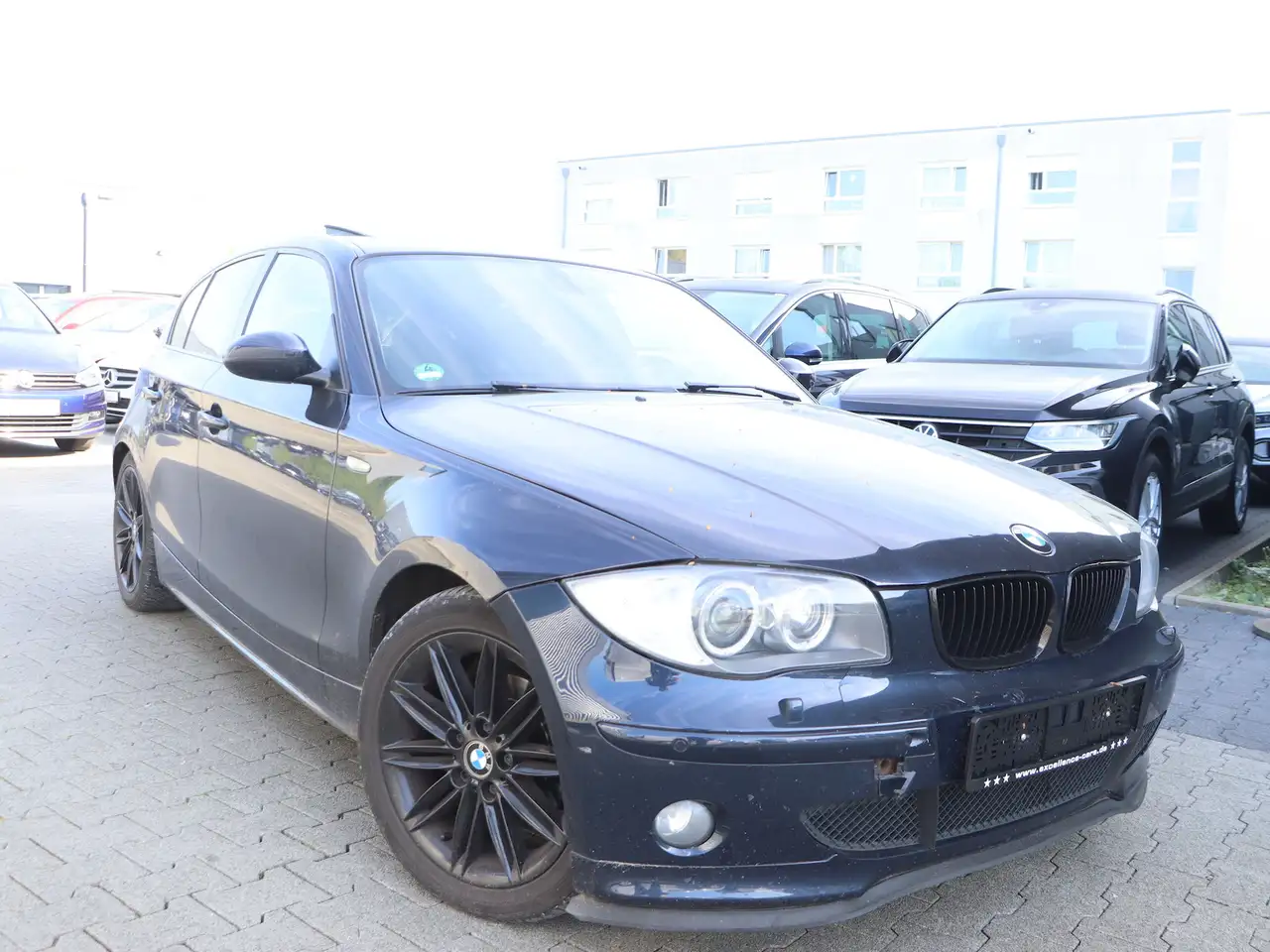 BMW 120