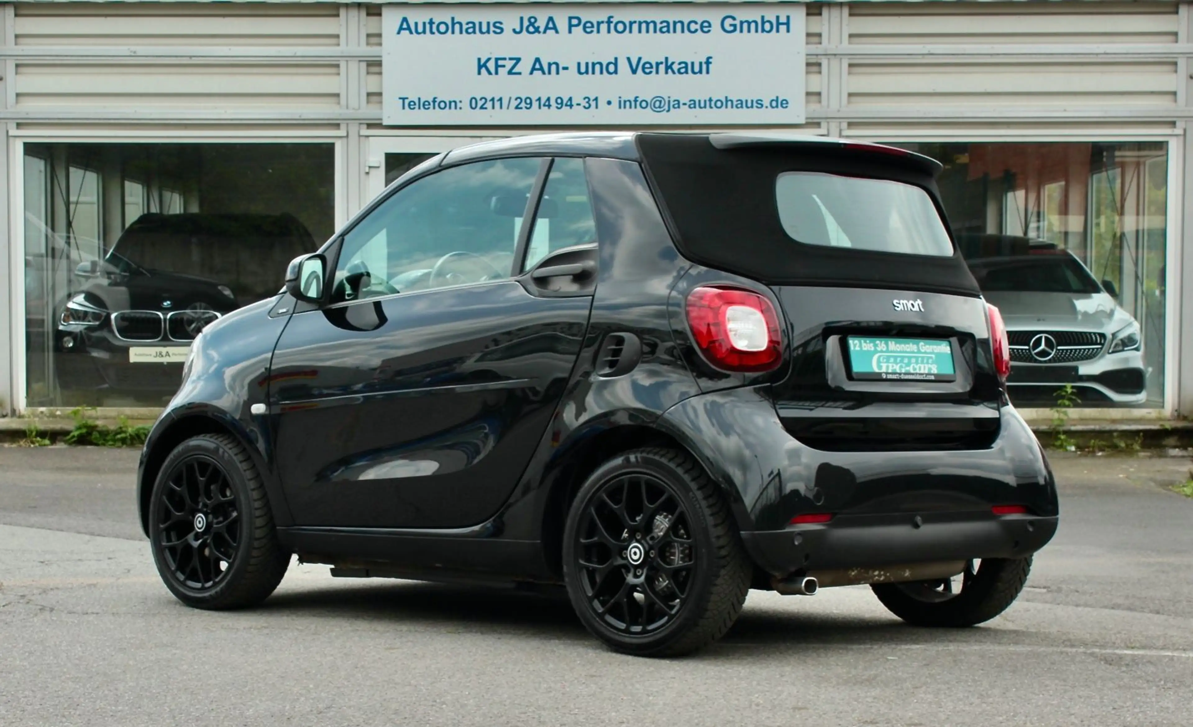 smart forTwo Cabrio Aut 117PS/BRABUS/LEDER/NAVI/KAMERA — photo 5