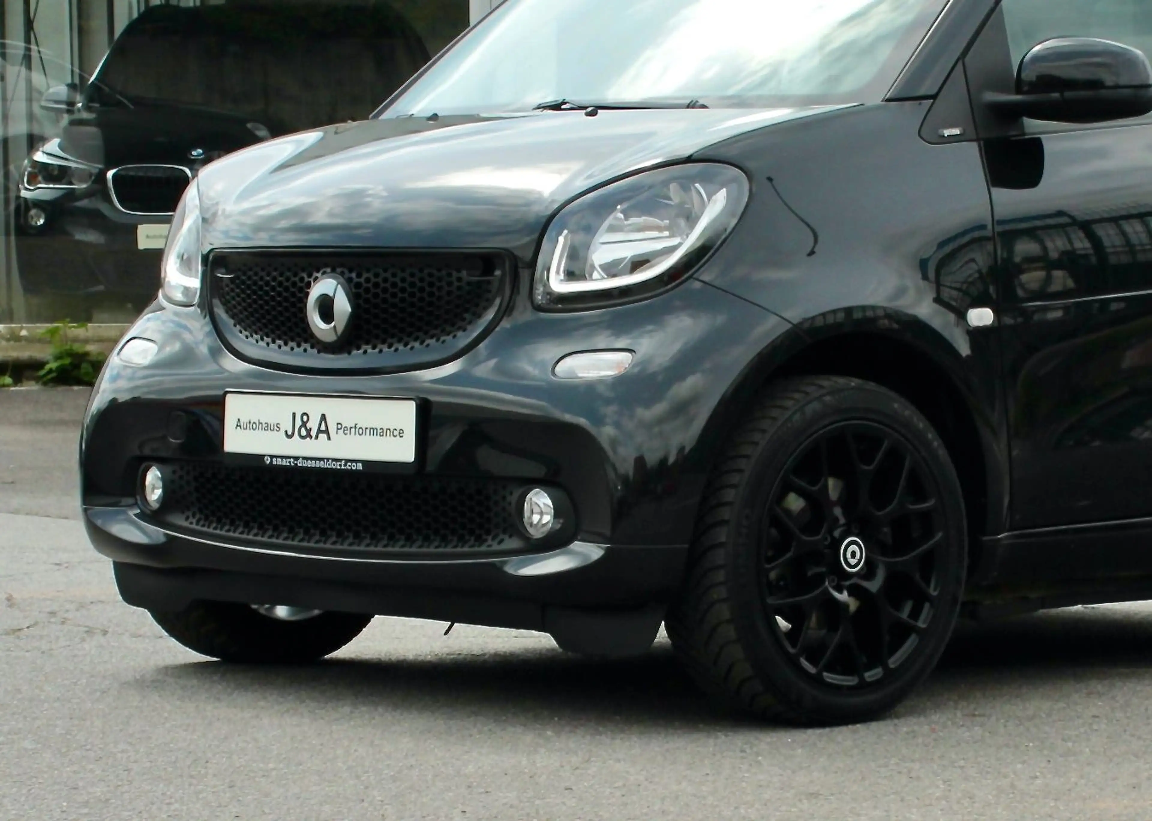smart forTwo Cabrio Aut 117PS/BRABUS/LEDER/NAVI/KAMERA