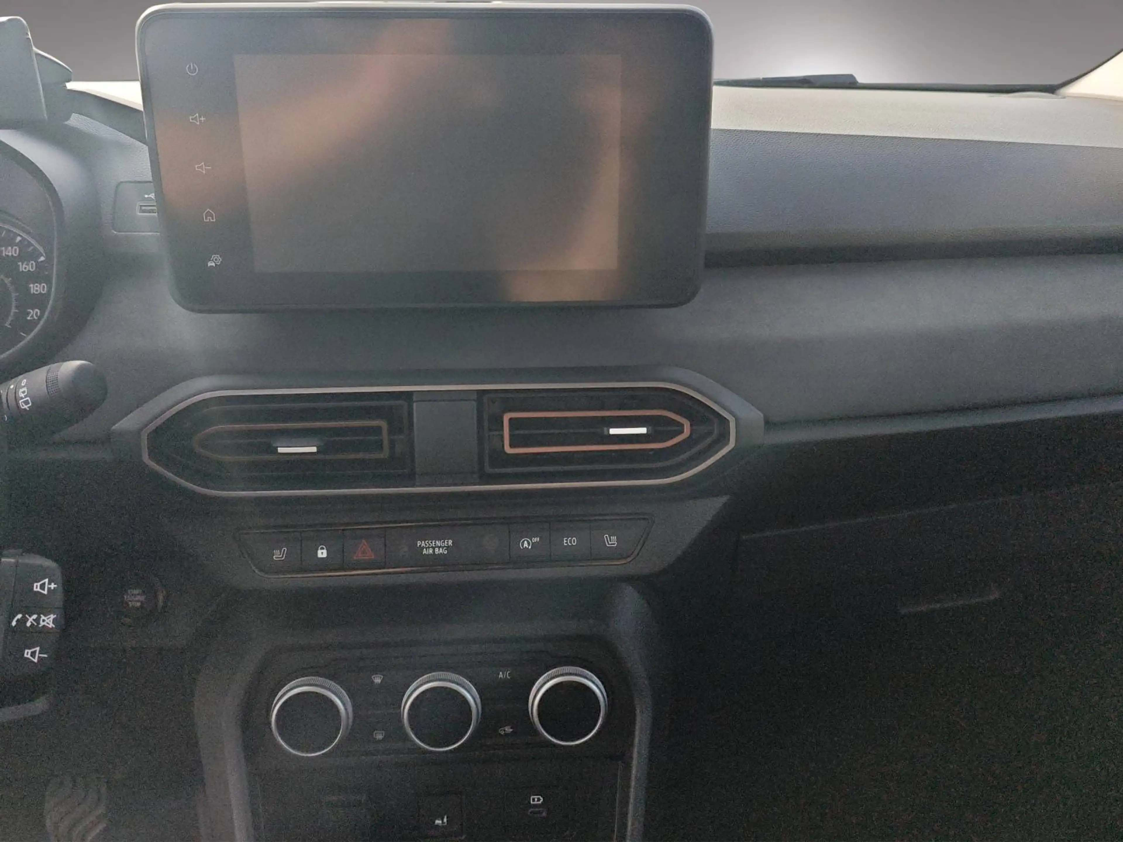 Dacia Jogger Extreme TCe 110 — photo 14
