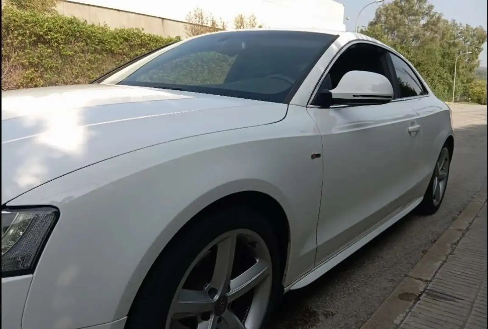Audi A5 Coupé 2.0 TFSI 180cv S Line - 1