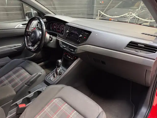 Volkswagen Polo view 14