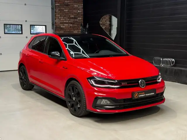 Volkswagen Polo view 3