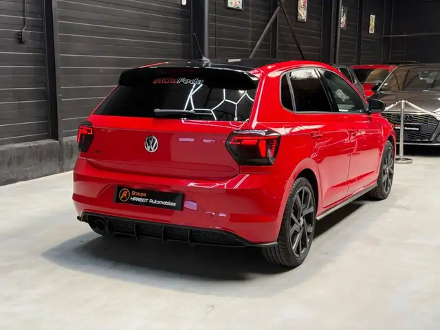 Volkswagen Polo view 6