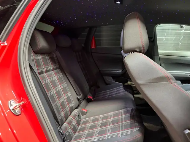 Volkswagen Polo view 11