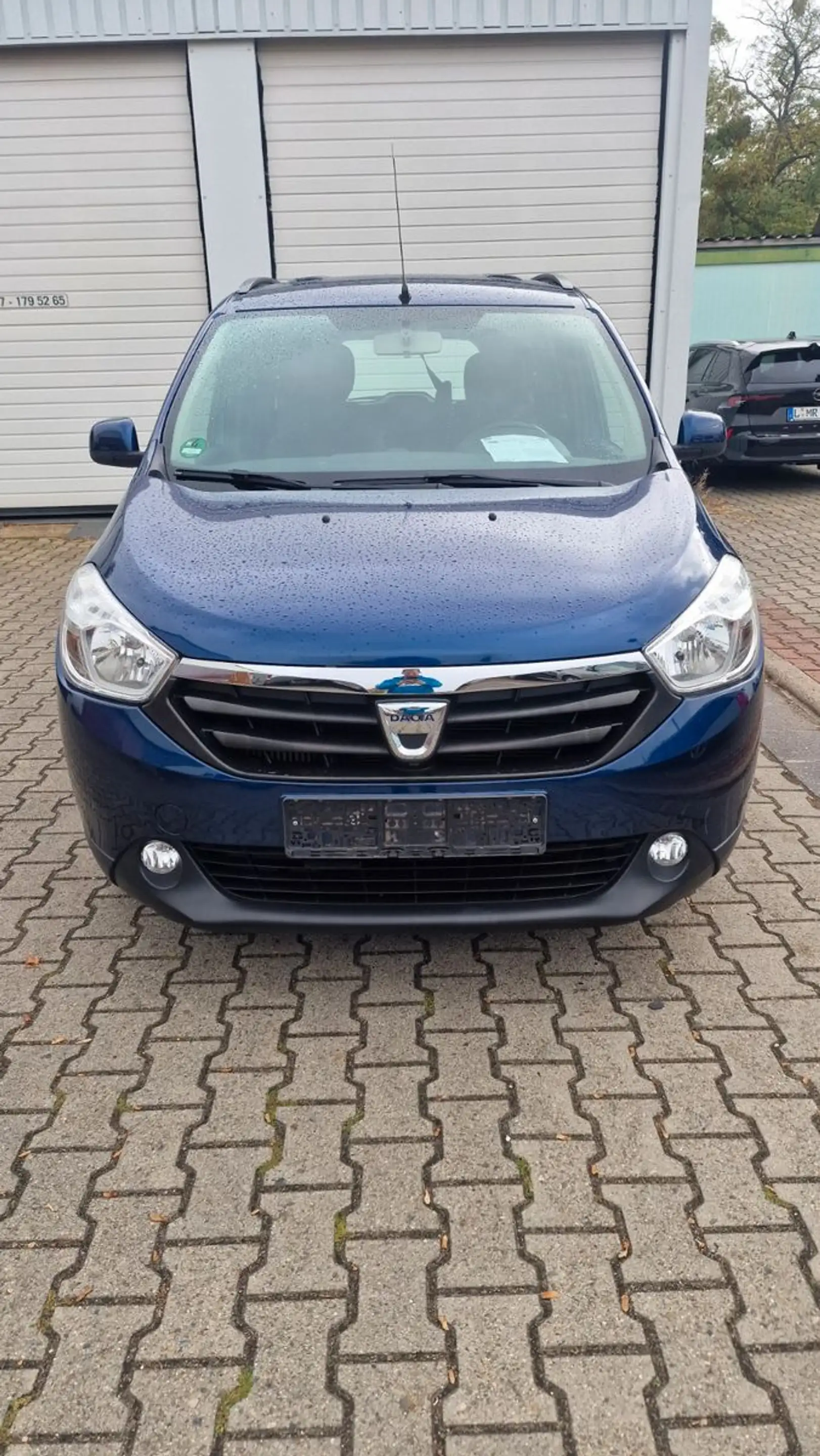 Dacia Lodgy Laureate Navi M+S PDC 5 Sitzer Klima — photo 4