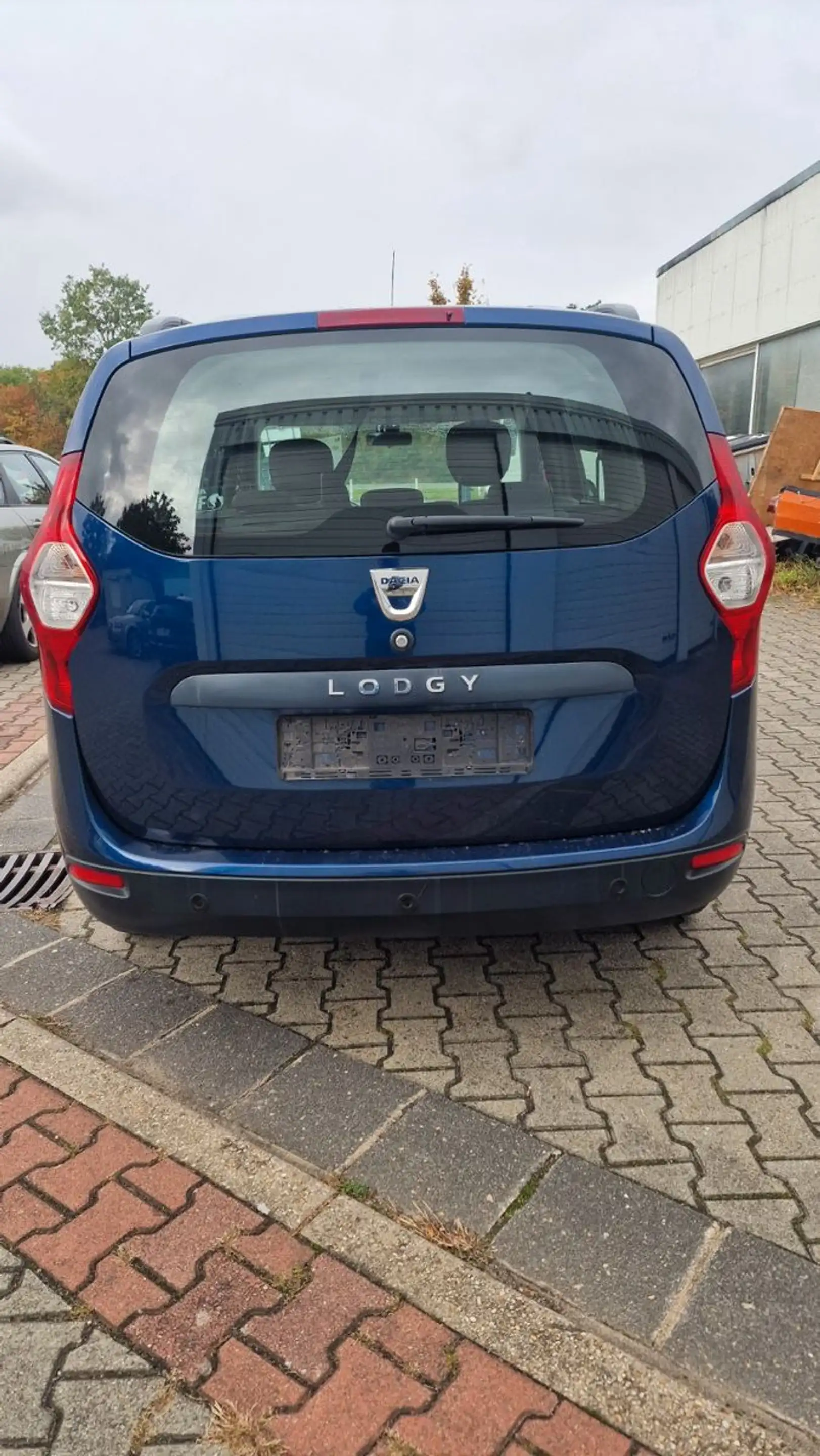 Dacia Lodgy Laureate Navi M+S PDC 5 Sitzer Klima — photo 8