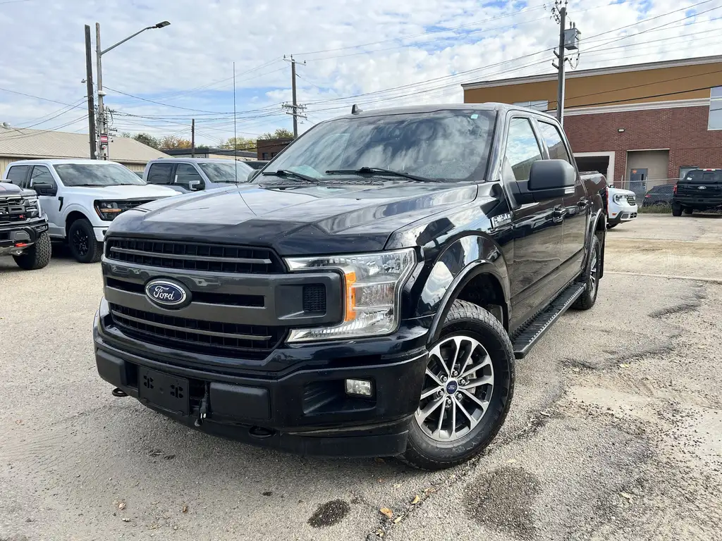 2020 Ford F-150 SuperCrew XLT SuperCrew 145 | Sport Pkg | FX4 Pkg | SYNC 3 — photo 2