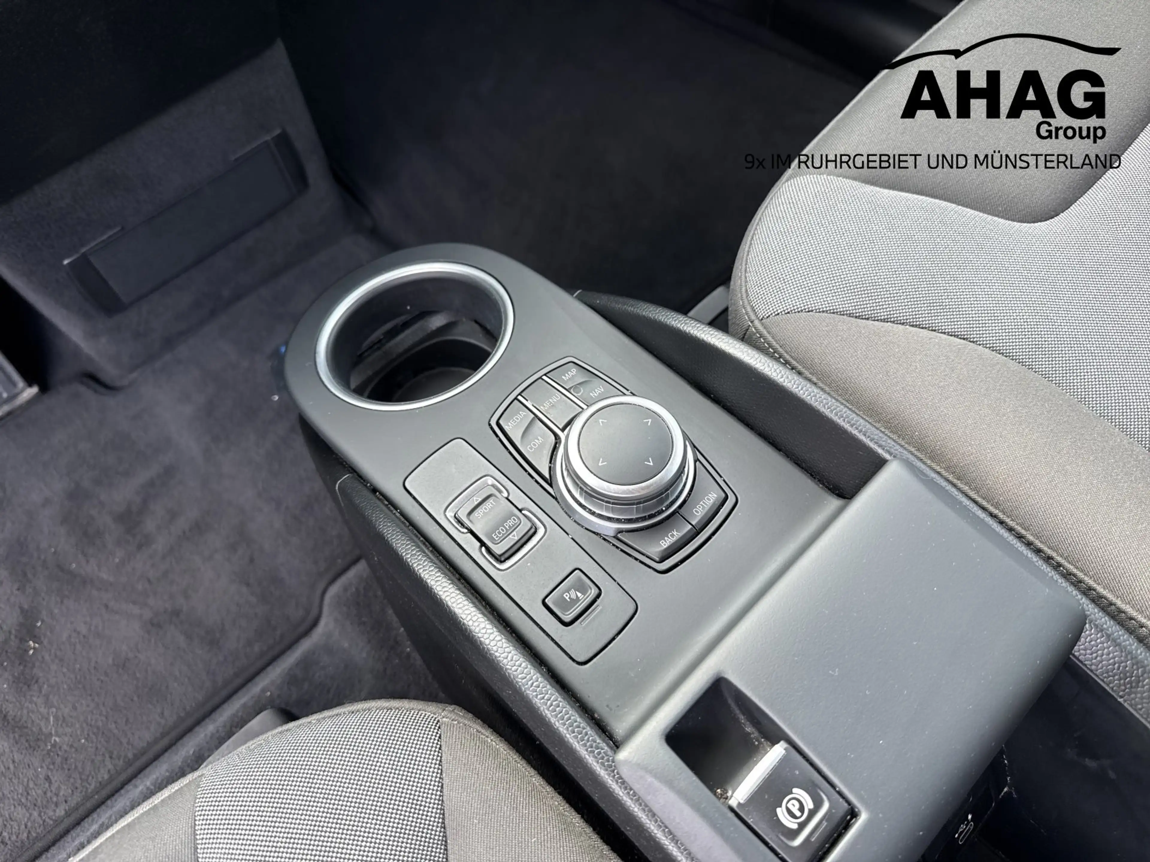 BMW i3 s  Kamera Harman/Kardon Sitzhzg Wärmepumpe — photo 10