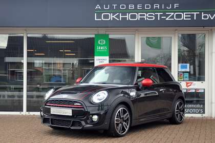 MINI Cooper S Mini 2.0 Automaat | JCW Pakket | 18 inch | Panoram