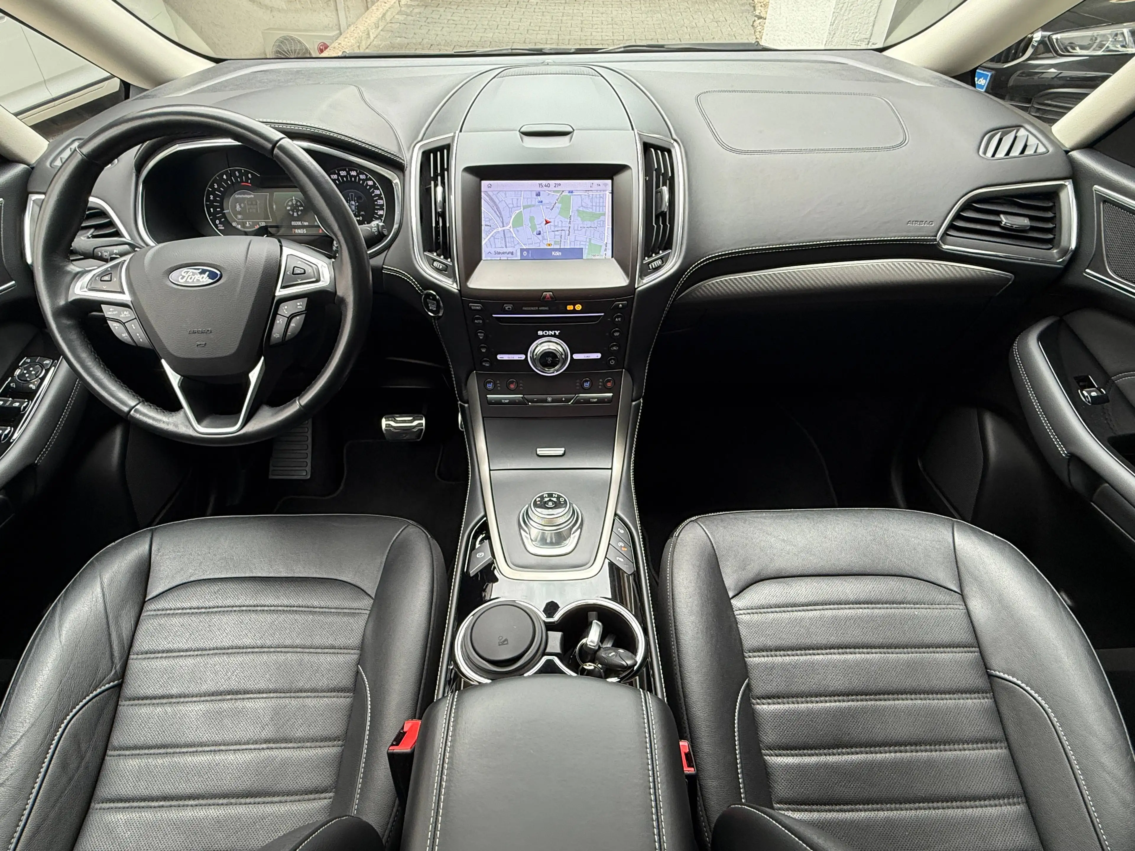 Ford Galaxy 2.0 EcoBlue Titanium — photo 8