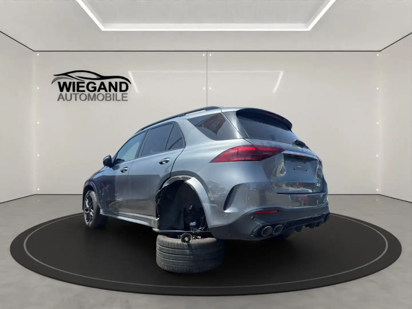 Mercedes-Benz GLE 53 AMG GLE AMG 53 4M+ AMG Speedshift TCT 9G AMG Line Ad Grau - 2