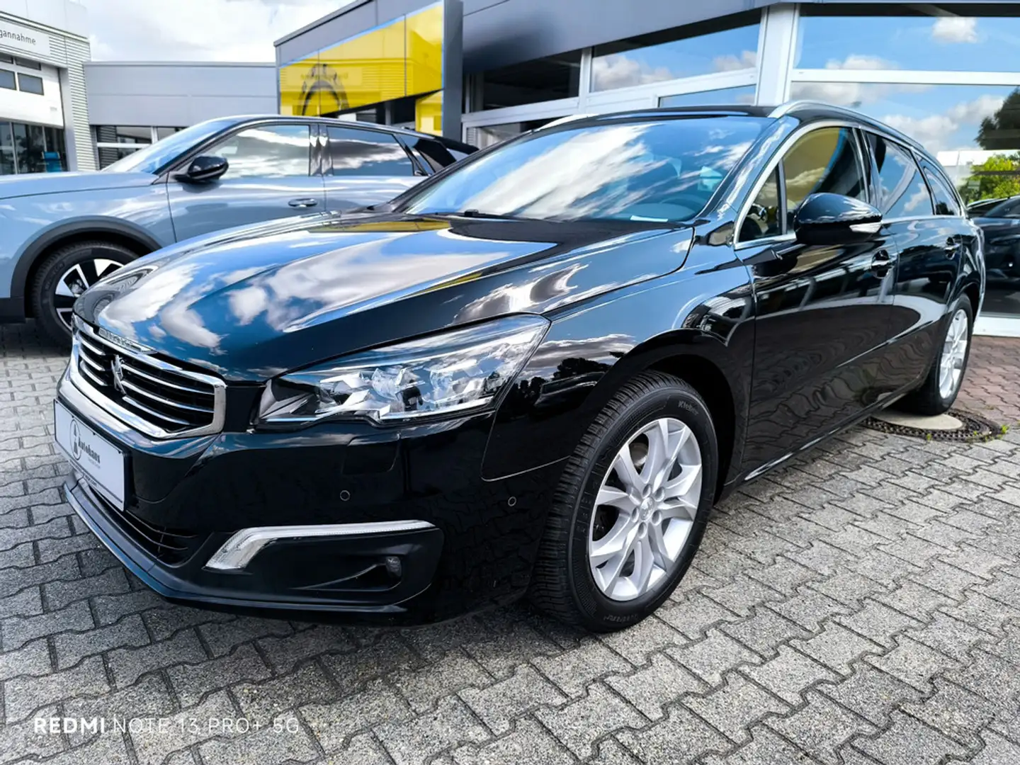 Peugeot 508 SW 1.6 Allure LED SHZ KAMERA NAVI AHK HUD Schwarz - 1